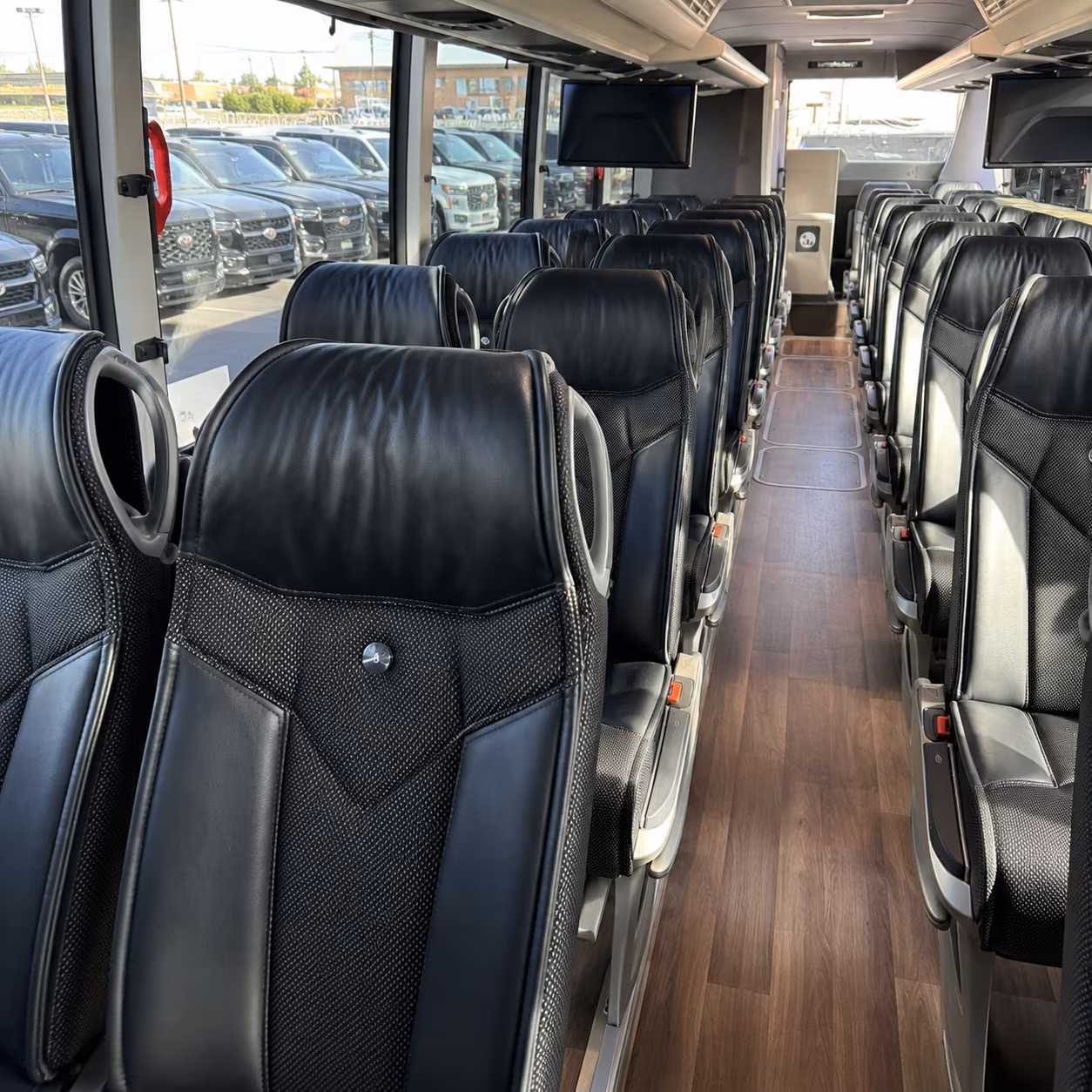 compare buses for toyota music factory shows in irving