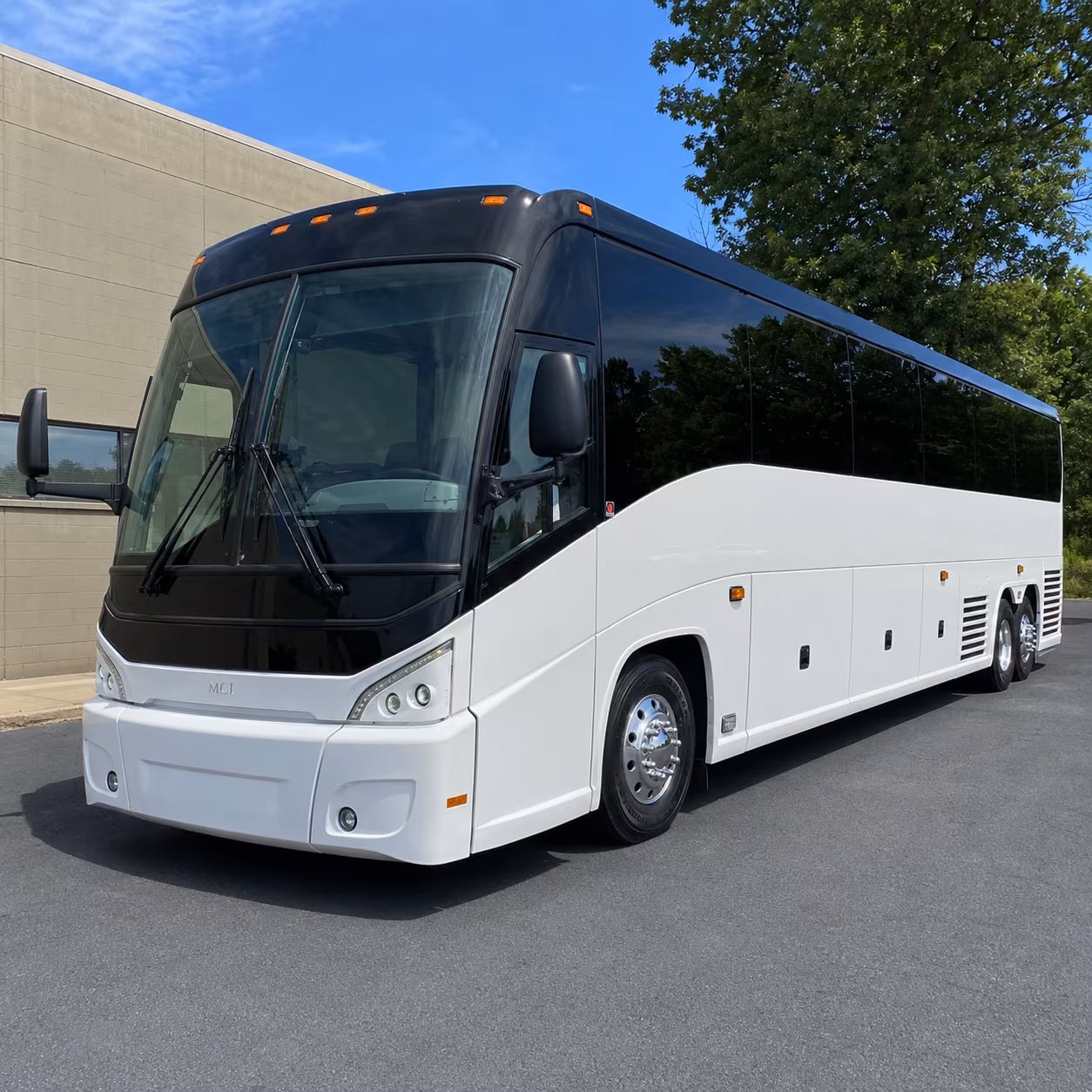 dfw airport bus rentals that get your group to the right terminal