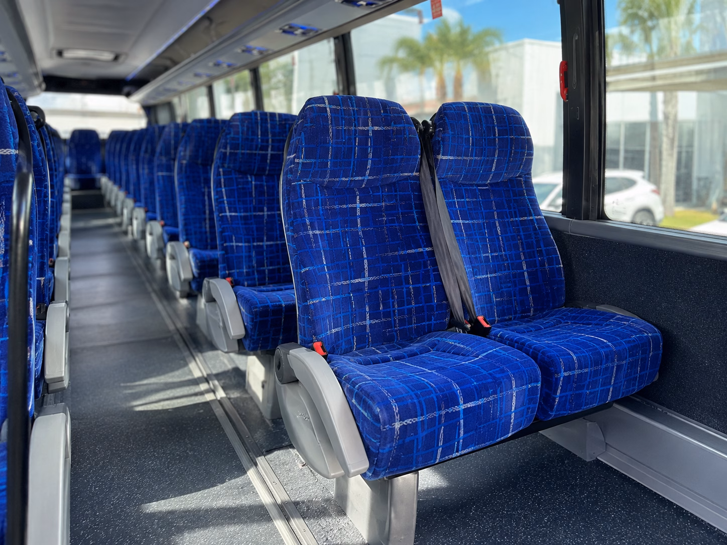 dfw airport group transportation for government military groups