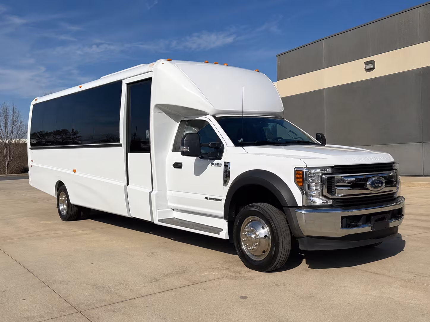 haltom city organize a haltom city corporate event with a charter bus