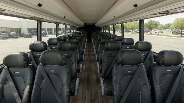 bedford 20 passenger minibus rental