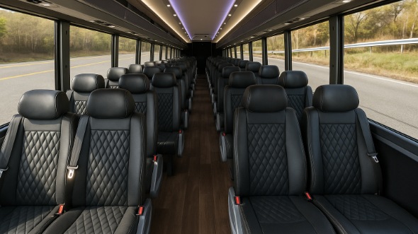 bedford 30 passenger minibus rental